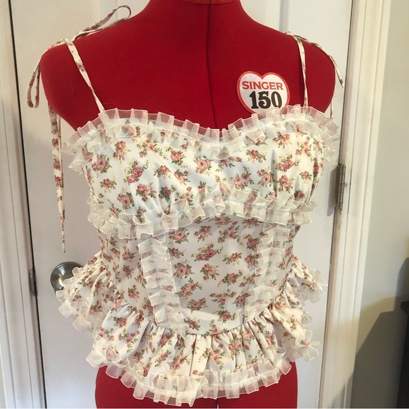 Adorable Floral Crop Top with Sheer Ruffle Trim and Bow Knot Straps - Picture 2 of 7
